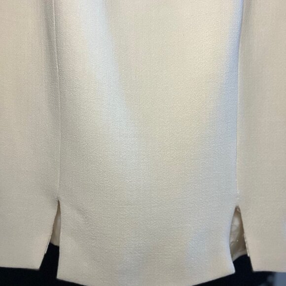 Vintage Versace Cream Knee-length Skirt - Size M (EU 42) - Picture 5 of 5